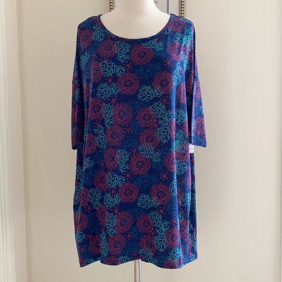 • Lularoe Irma Top • - Picture 3 of 7